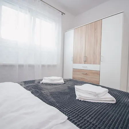 Apartamento L *