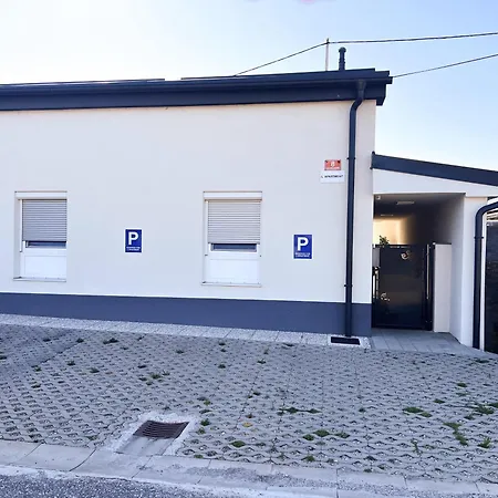 Apartamento L *